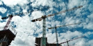 Digitalizzazione nel settore edilizio: la metà delle aziende sceglie tecnologie avanzate