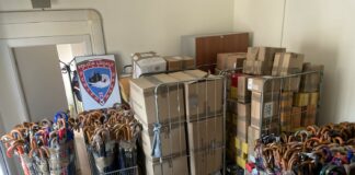 Polizia Locale, da inizio aanno sequestrati oltre 7.000 ombrelli contraffatti
