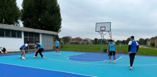 Gorgonzola, inaugurato campo basket di gomma riciclata