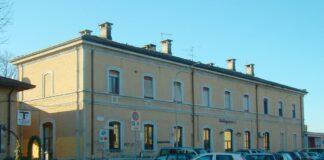 22enne ferito a coltellate a Melegnano