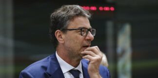 UniCredit-BPM, altolà di Giorgetti