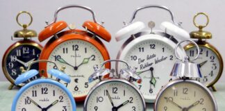 Ora solare, orologi indietro alle 3 di stanotte