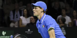 Davis, Italia in finale