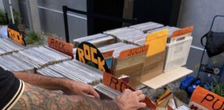 Vinyl Market sabato 30 a Wao Isola