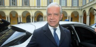 Corvetto, Piantedosi: ai posti di blocco ci si deve fermare
