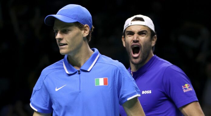 Davis, Italia in semifinale