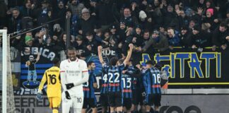 Atalanta, e sono 8, bergamaschi in vetta, Milan KO