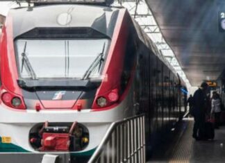Treni, altro guasto e altro caos, Fs presenta esposto