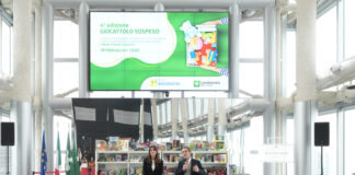 Giocattolo sospeso, la consegna dei doni