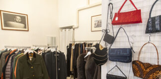 Charity Shop Croce Rossa in Corso Garibaldi
