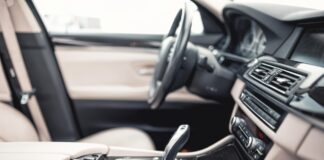 Auto, nuove costano troppo, si punta all’usato