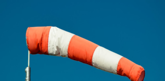 Maltempo, allerta vento per tutta la giornata