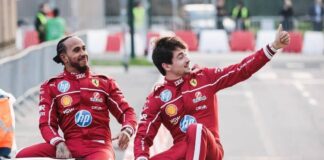 Ferrari, festa rossa in Piazza Castello