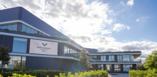 Rafa Nadal Academy approda su Weebora