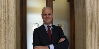 Ministro Zangrillo condanna violenze 25 aprile