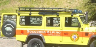 Scivola in grotta, morto speleologo