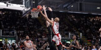 Olimpia sconfitta di un solo punto in Gara 1 a Bologna