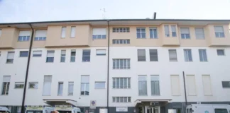 Uccide la moglie ricoverata in ospedale poi si suicida