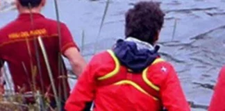 Si tuffa nell’Adda ma non riemerge, disperso 17enne