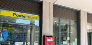 Poste Italiane, prenotazione anche per telefono