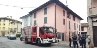 Incidente mortale a Brescia, 60enne muore schiacciato da muletto