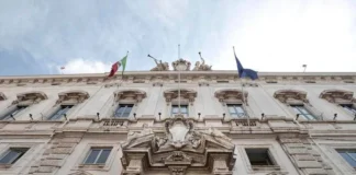 Licenziamenti, incostituzionale tetto 6 mensilità