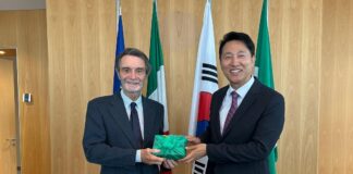 Governatore Seoul in visita a Palazzo Lombardia