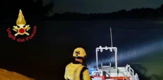 16enne caduto nel Po, senza esito le ricerche