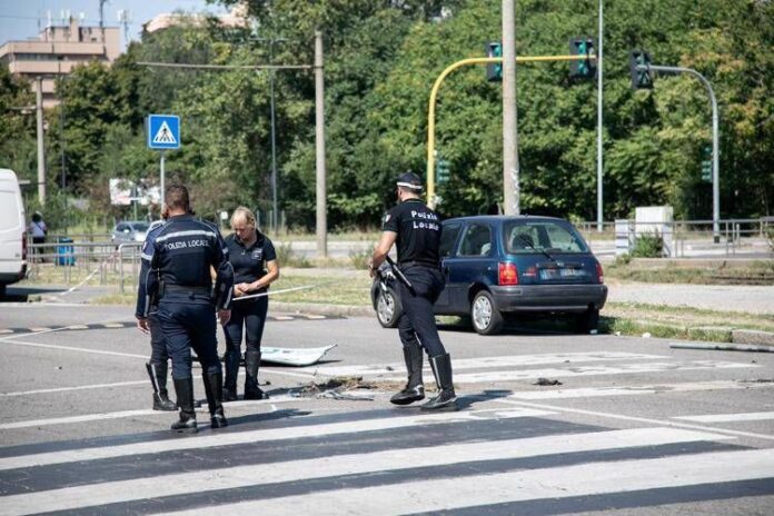 milano_incidente_viasaponaro_ipa