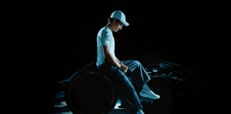 adidas celebra il motorsport con un’installazione