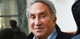 Emilio Fede, oggi i funerali a Milano 2