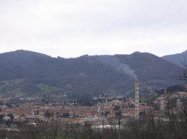 Vendesi “Casa Cascina Noris” – Alzano Lombardo (BG)