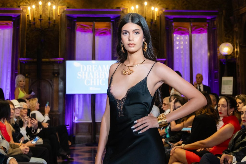 Il Museo Bagatti Valsecchi ha aperto le sue porte a uno degli eventi più attesi della Milano Fashion Week: il Royal Elite Fashion Event Il Museo Bagatti Valsecchi ha aperto le sue porte a uno degli eventi più attesi della Milano Fashion Week: il Royal Elite Fashion Event