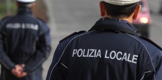 Rapine travestiti da agenti della Polizia Locale: 8 arresti a Milano