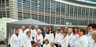Ottobre in Rosa, il Camper della Prevenzione