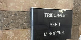 Rinuncia all’appello il ragazzo che sterminò la famiglia a Paderno Dugnano