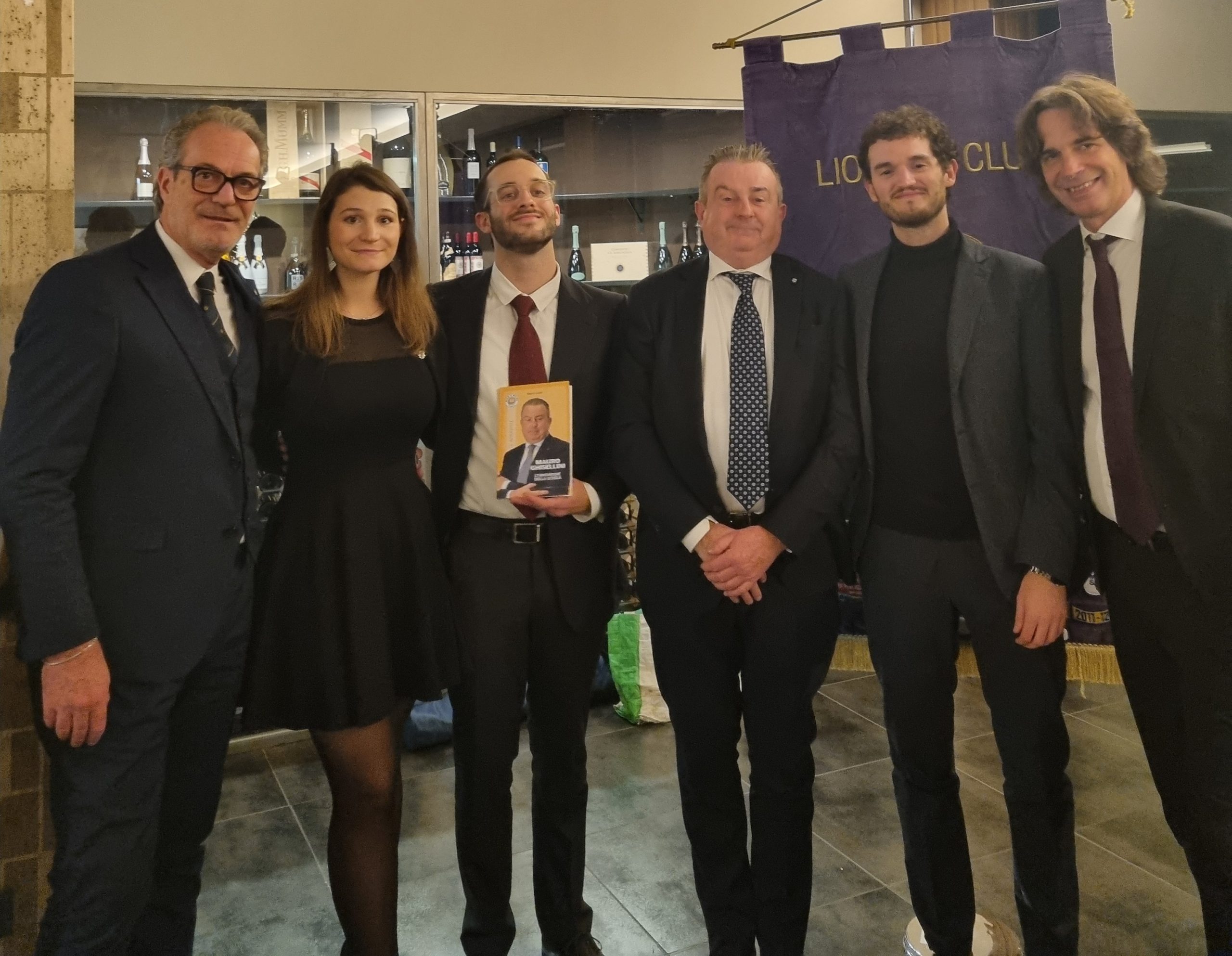 Un'intera vita dedicata all'istruzione in tutte le sue forme. Mauro Ghisellini è un esperto del complesso e cruciale mondo scolastico.