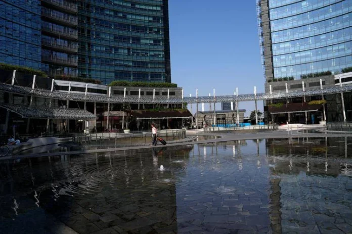 milano_piazza_age_aulenti_ipa