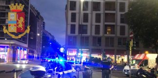 Coltellate nella notte, 3 feriti uno grave