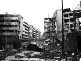 Milano, la Procura indaga sui “cecchini del weekend”: omicidi plurimi durante l’assedio di Sarajevo