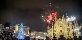 Il 31 dicembre divieto di bevande in vetro e lattine e superalcolici dalle 13 in piazza Duomo
