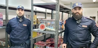 Polizia sequestra 200 kg di botti pericolosi a Lodi