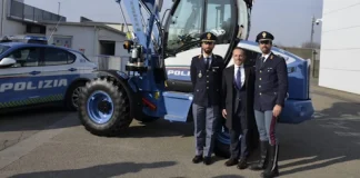 Olimpiadi, consegnata pala meccanica a Polizia