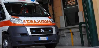 Botti, 2 dodicenni feriti, uno ha perso la mano