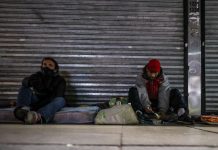 Milano, senzatetto trovato morto in via della Pecetta: è il 7° del 2026