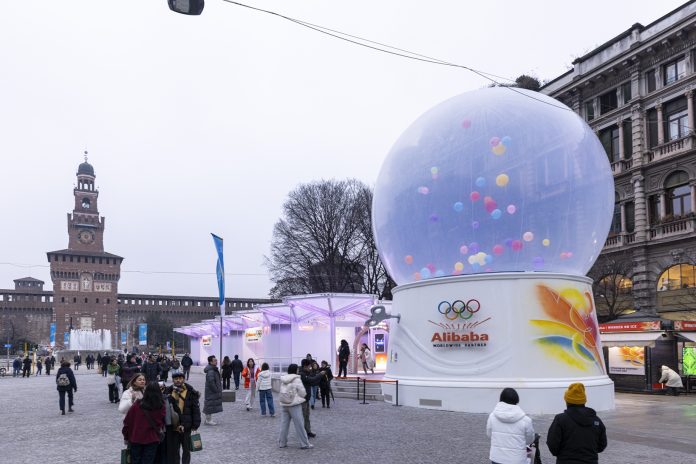Wonder On Ice installazione esterno_low