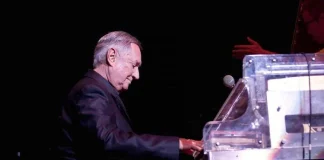 Morto Neil Sedaka, leggenda del pop USA, ma cantò anche in italiano