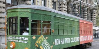 Da Piazza Castello parte il Tram della Colazione