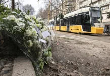 Tram deragliato, proseguono indagini