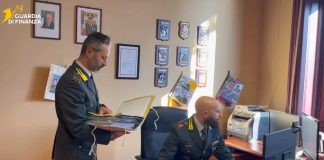 Riciclaggio auto di lusso tra Italia e Polonia, GdF smantella rete